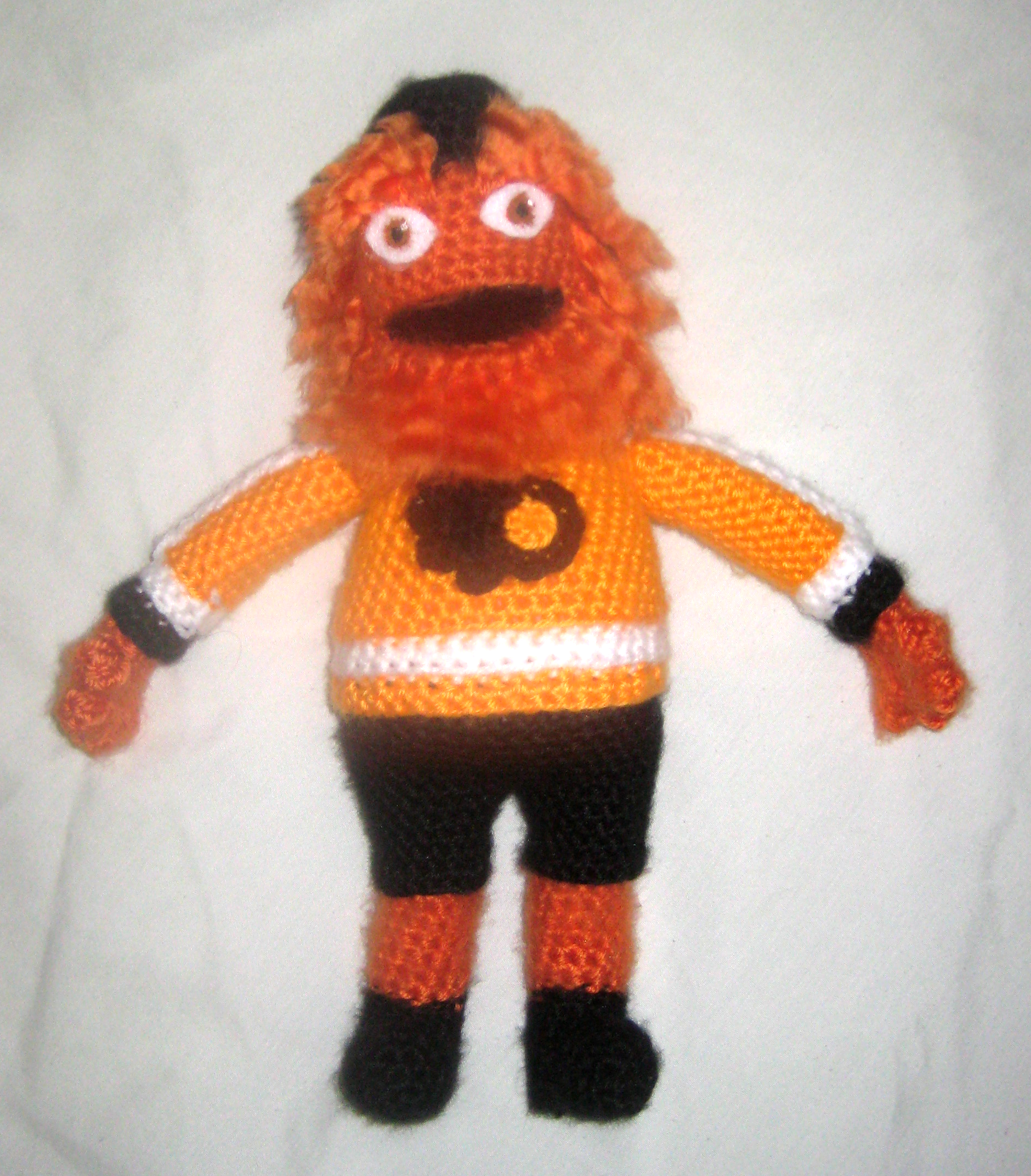Gritty Front Amigurumi Gritty: Front